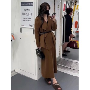 Welcome on behalf of the 2024 fall and winter new fashion temperament waist thin knitted cardigan jacket high-waisted half-body skirt two-piece female